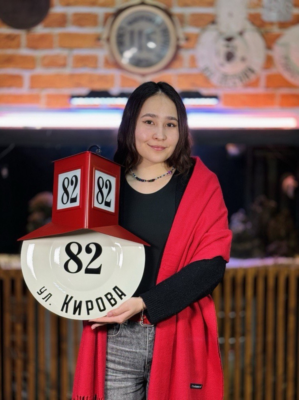 <p>Петроградский знак с цветной крышей (+300р)</p>